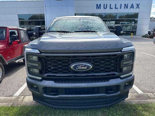 2023 ford f-250 xlt