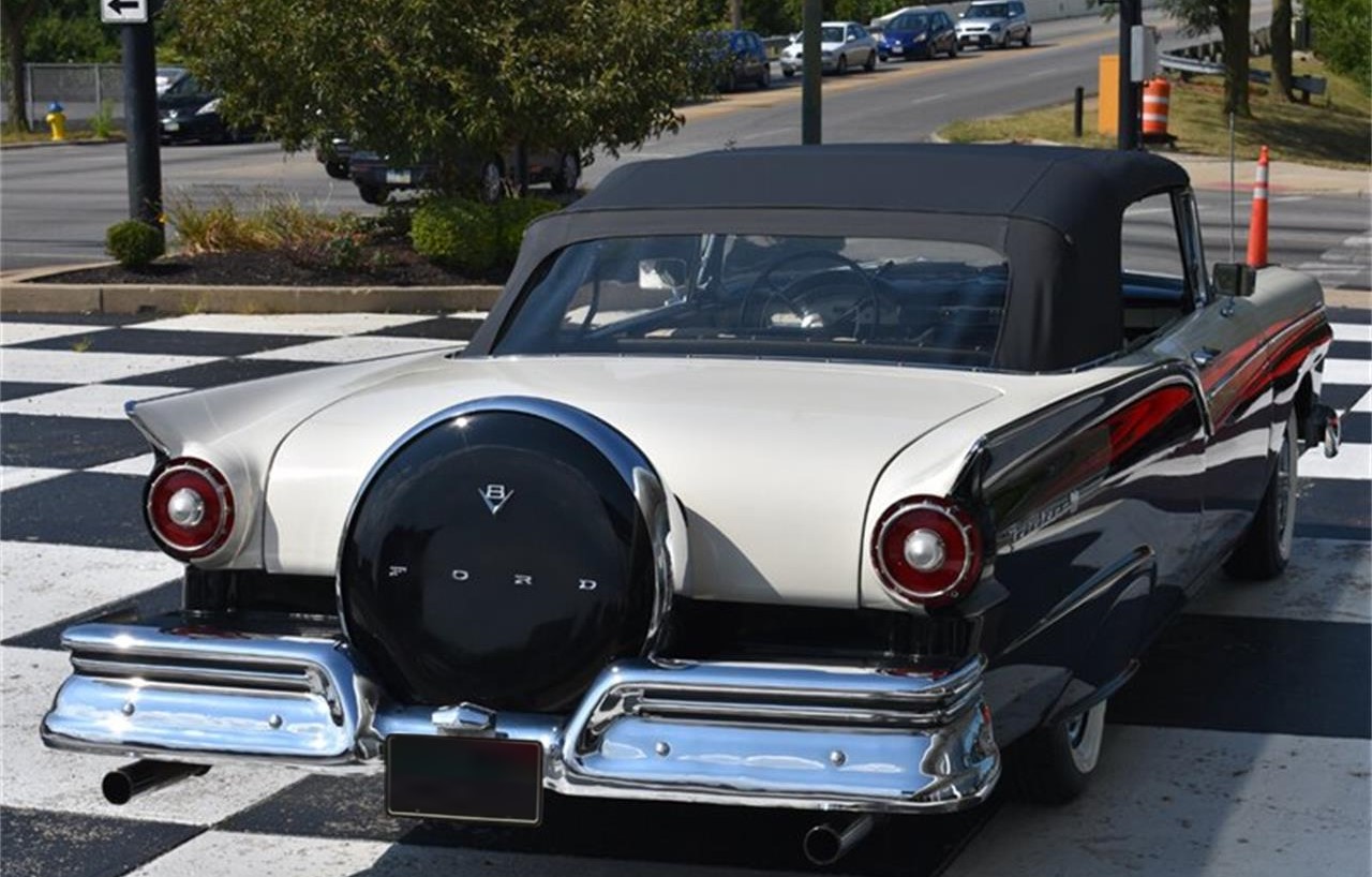 1957 ford fairlane