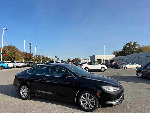 2015 chrysler 200 s