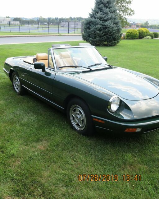 1993 alfa romeo spider by pininfarina