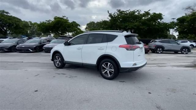 2018 toyota rav4 xle