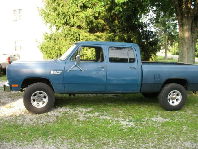 1985 dodge power wagon crewcab