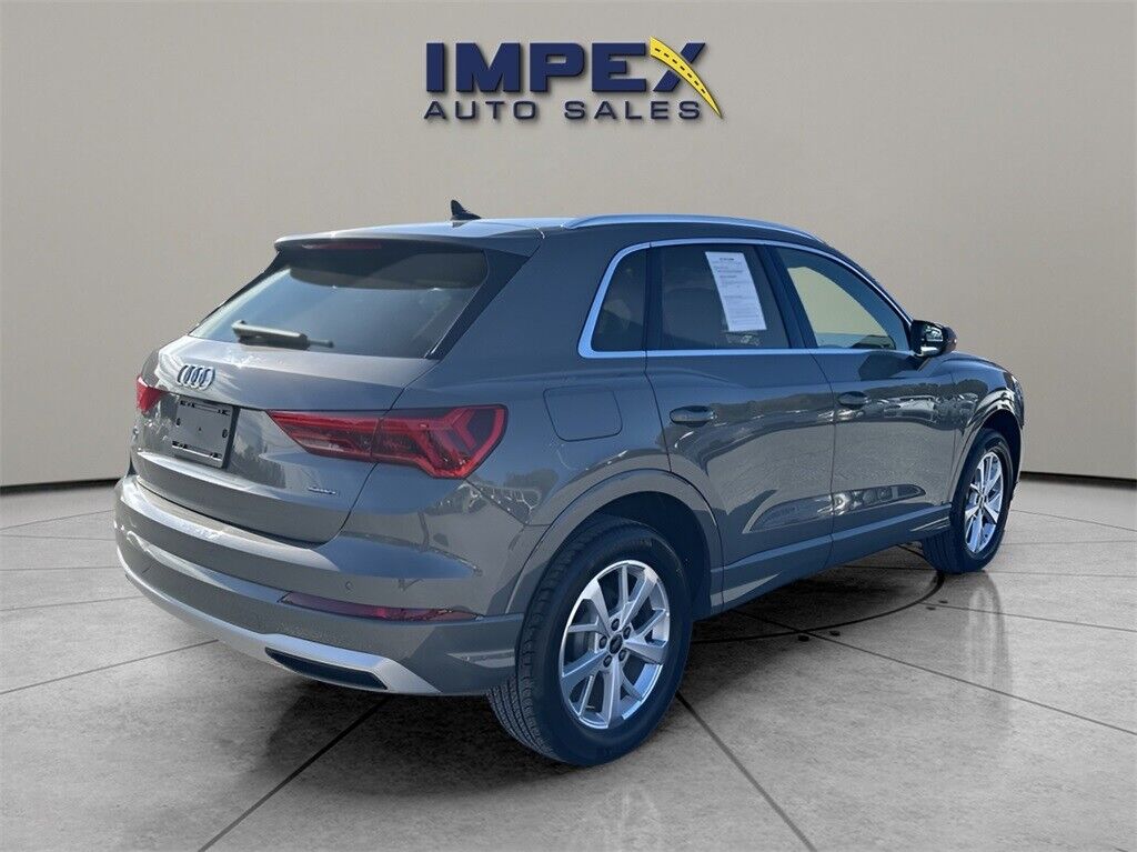 2023 audi q3 premium