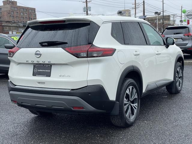 2021 nissan rogue sv