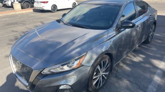 2021 nissan altima 2.5 sr
