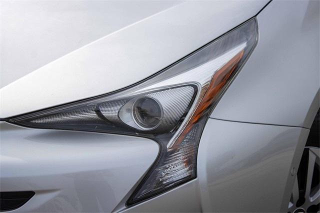 2017 toyota prius four