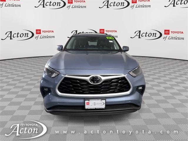 2022 toyota highlander xle