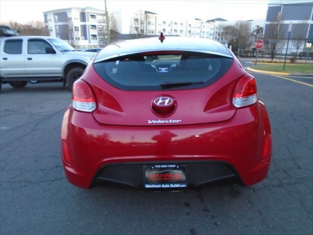 2013 hyundai veloster base