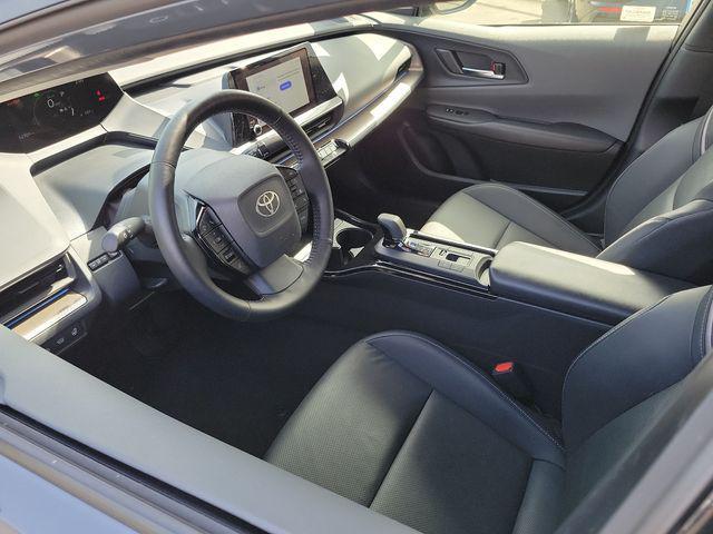 2024 toyota prius xle