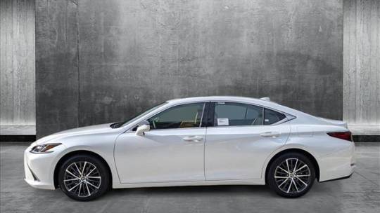 2025 Lexus ES