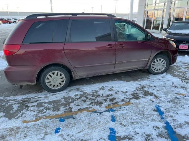 2004 toyota sienna