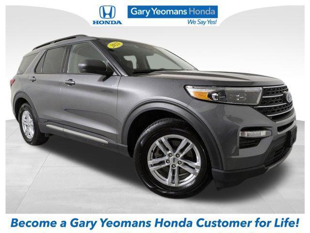 2023 ford explorer xlt