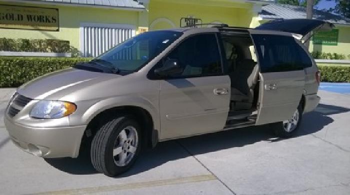 2007 dodge grand caravan in west palm beach, fl