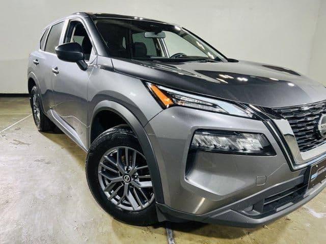 2021 nissan rogue s in jersey city, new jersey