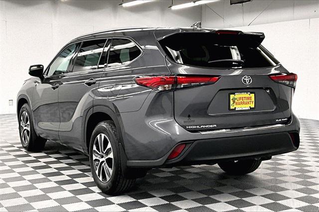 2022 toyota highlander xle