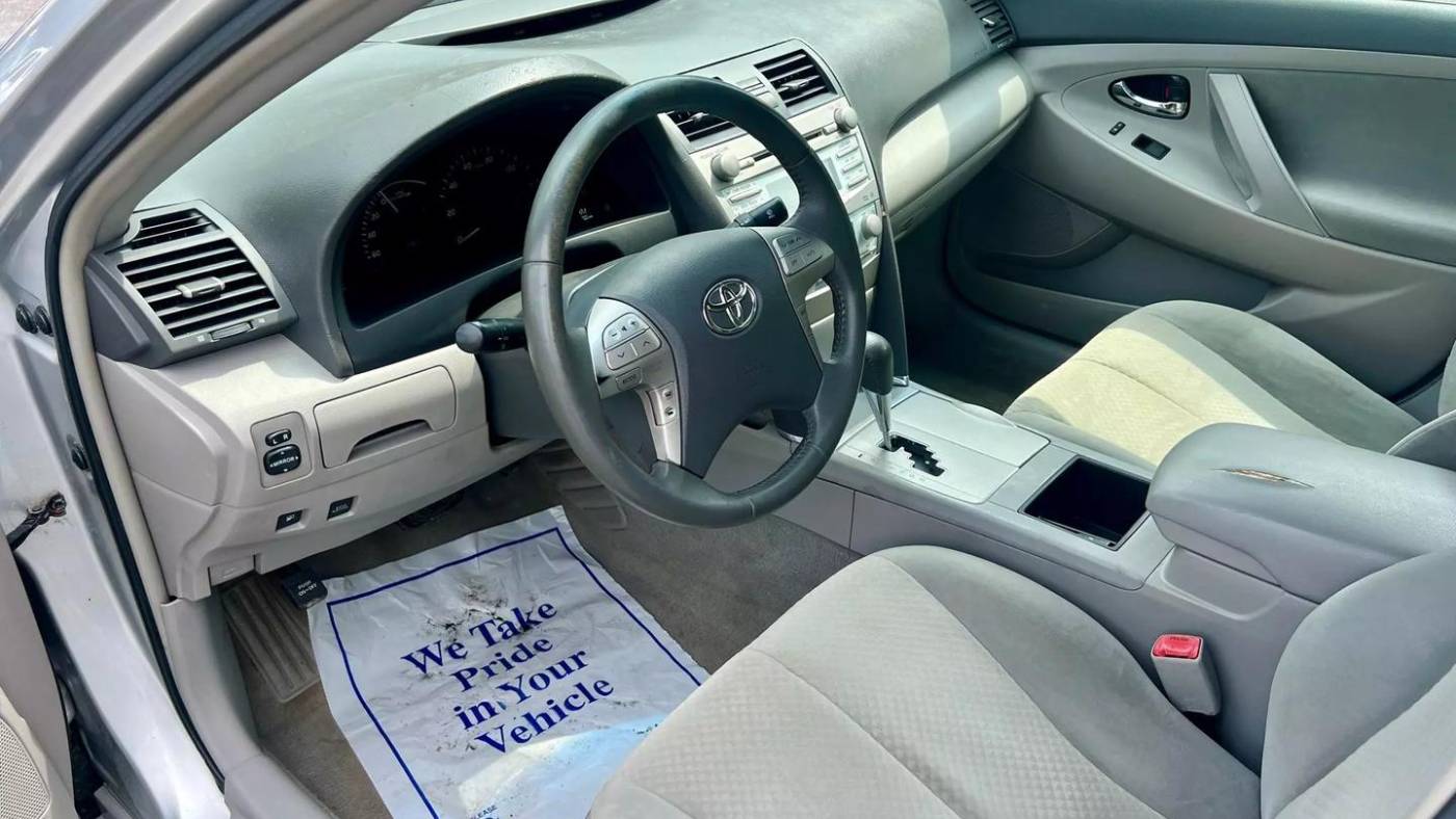 2009 toyota camry hybrid base