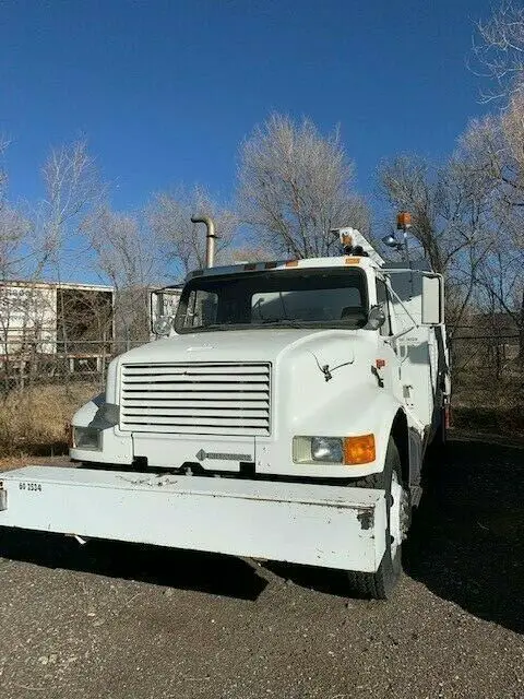 1992 international navstar 4900 crane truck