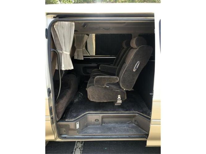 1993 toyota hiace in cadillac, michigan