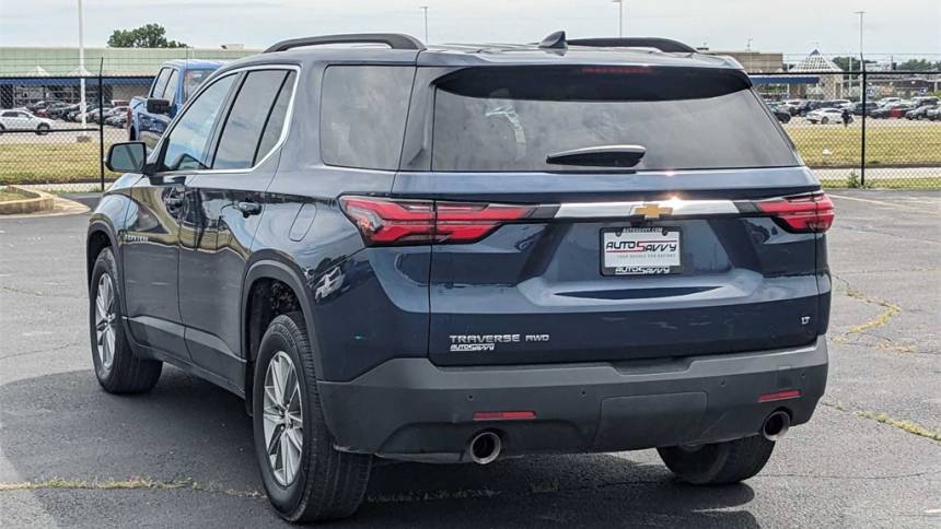 2022 chevrolet traverse lt leather