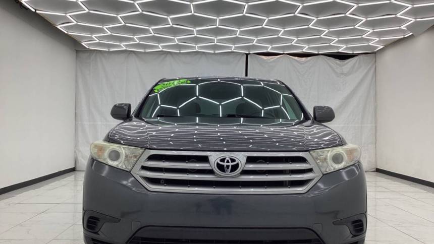 2013 toyota highlander base