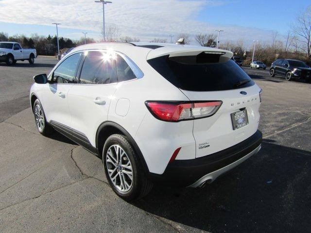 2021 ford escape sel