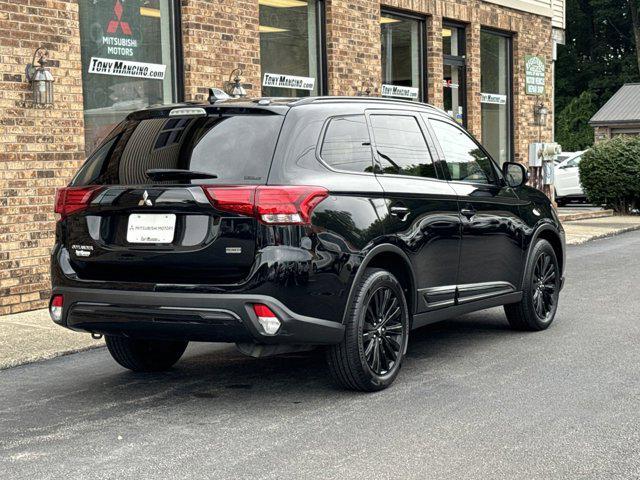 2020 mitsubishi outlander se