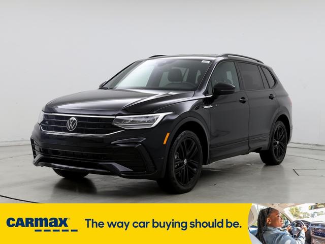 2022 volkswagen tiguan se r-line black