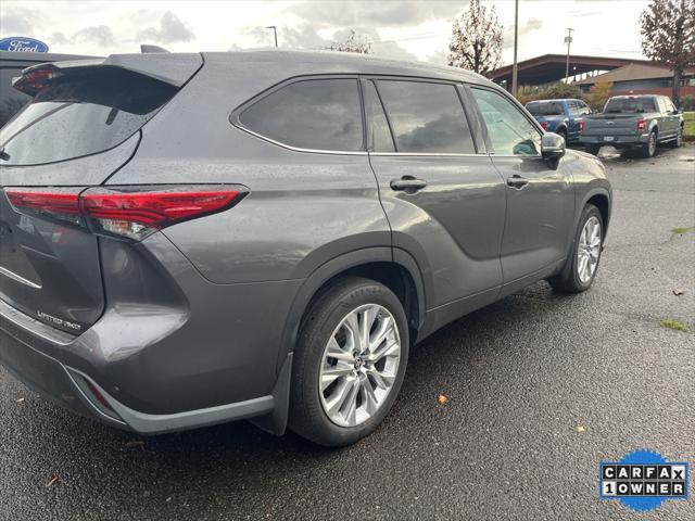2022 toyota highlander limited