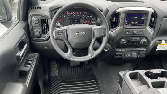 new 2024 chevrolet silverado 1500 custom trail boss crew cab short bed 4wd