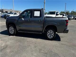 2022 Nissan Navara (Frontier) s
