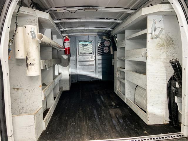 2014 gmc savana 2500 work van