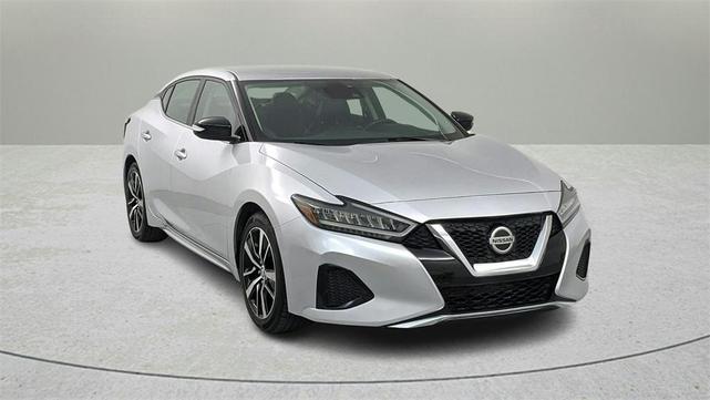 2023 nissan maxima sv