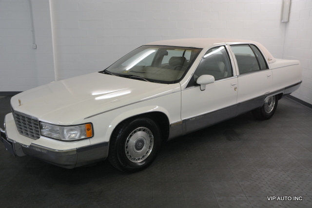 cadillac fleetwood brougham auto dimming mirror vinyl roof 52256 miles
