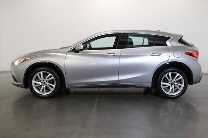 used 2017 infiniti qx30 base