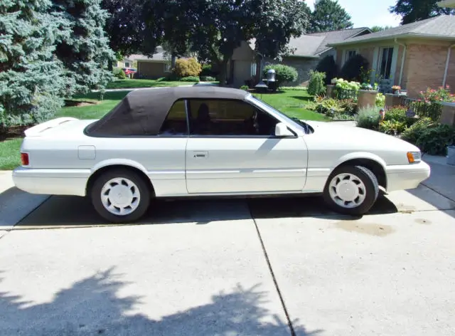 rare infinity m30 convertible- a classic, metallic pearl white, very low mileage