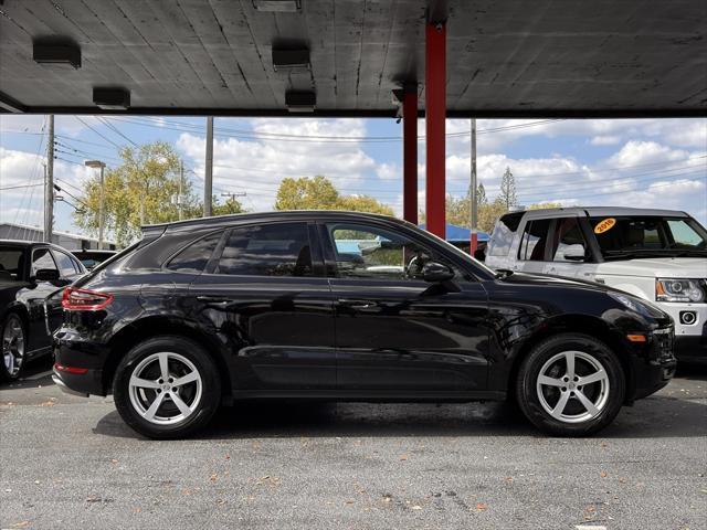 2018 porsche macan base