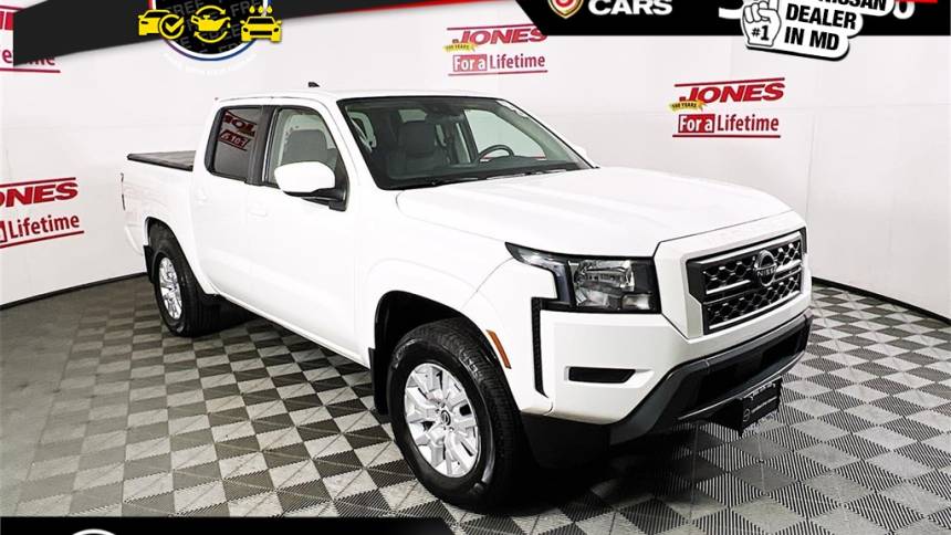 2022 nissan frontier sv