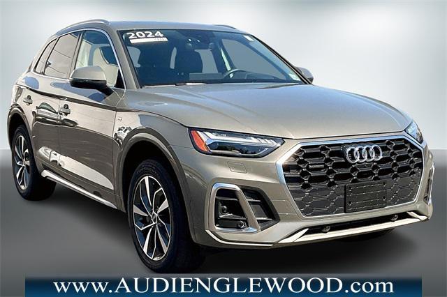 2024 audi q5 45 s line prestige