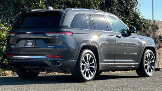 2022 Jeep Grand Cherokee