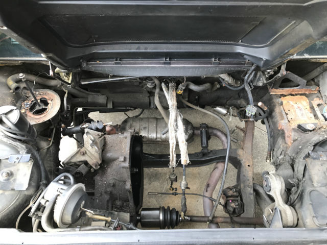 1986 pontiac fiero se parts car - no engine