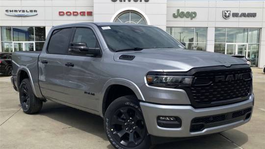 new 2025 ram 1500 big horn crew cab 5'7" box 4wd