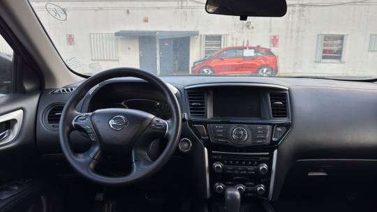 2020 Nissan Pathfinder