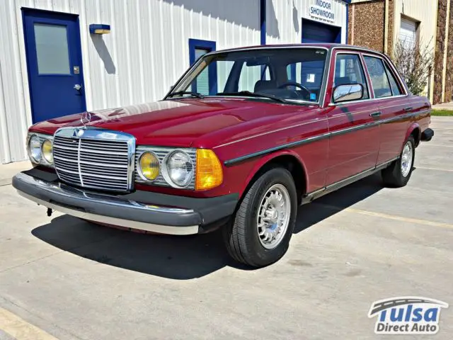 1 owner survivor serviced turbo diesel td sunroof w123 chassis great condition