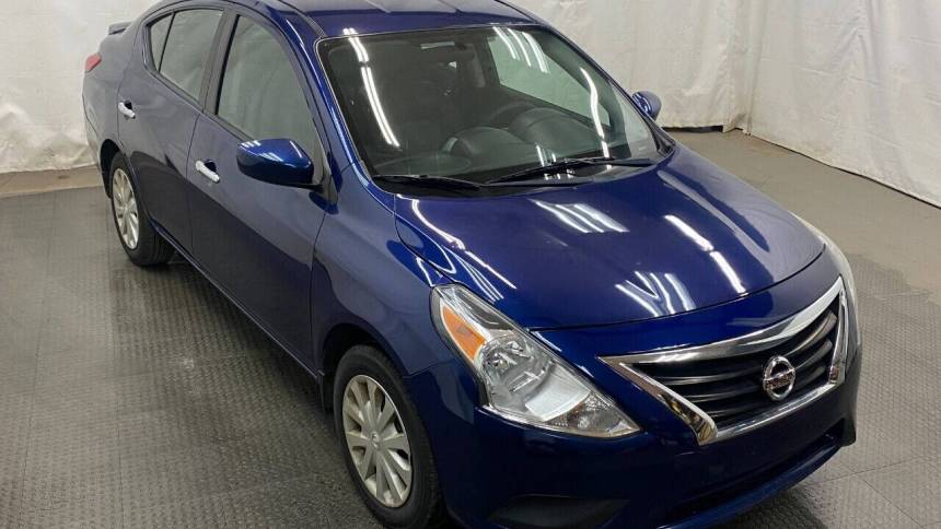 2018 nissan versa sv