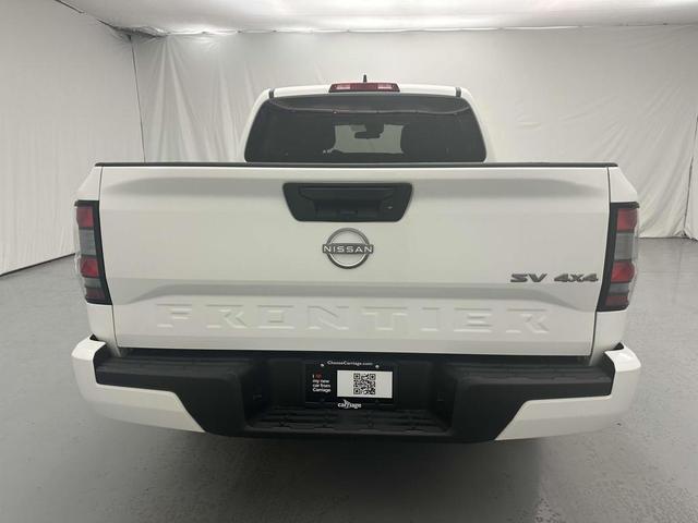 2023 nissan frontier sv