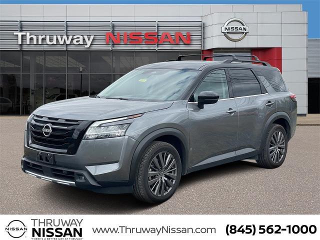 2022 nissan pathfinder sl
