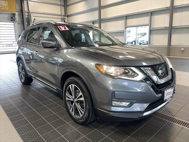 2017 nissan rogue sl
