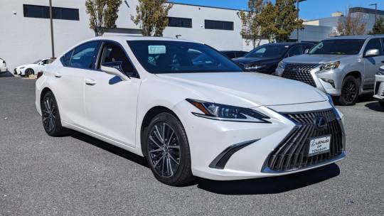 2024 Lexus ES