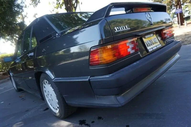 1987 mercedes-benz 190-series