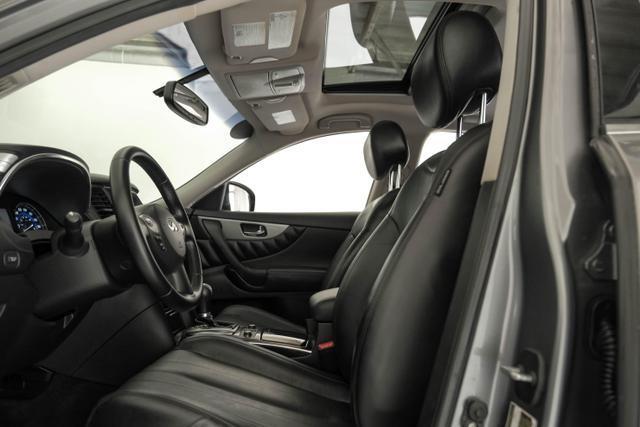 2014 infiniti qx70 base
